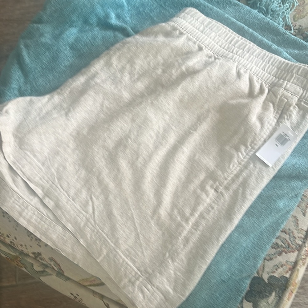 Old Navy Tan High Waist Shorts Lightweight Casual XXL NWT - Picture 6 of 8
